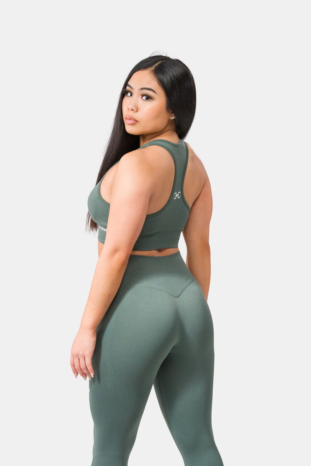 Allure Seamless Sports Bra | Smooth Wireless Support for Everyday Comfort and Confidence