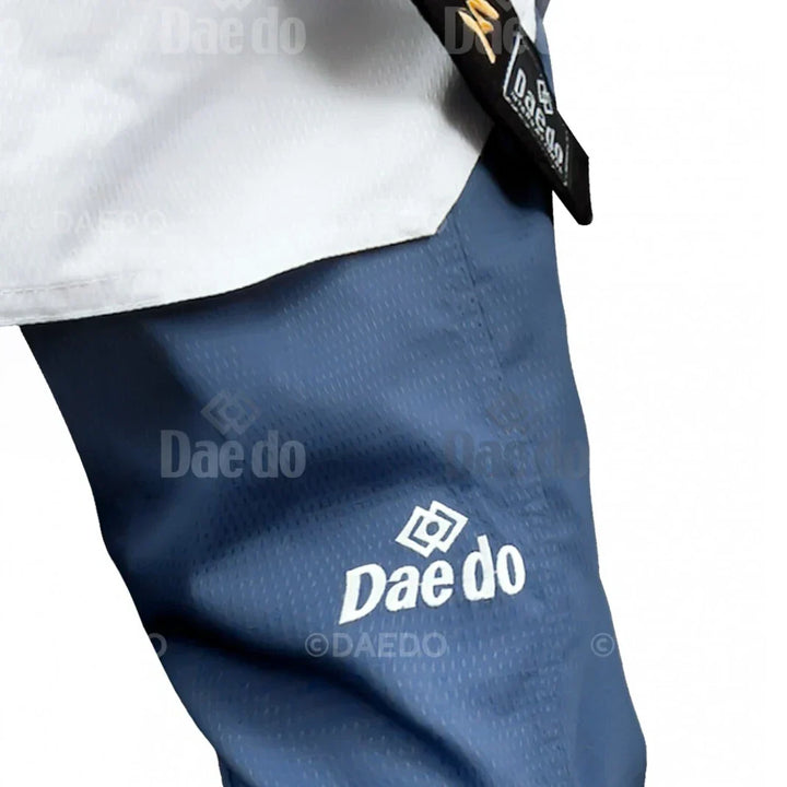Daedo WT Approved Women’s Dan Poomsae Dobok - Sambo Store Australasia
